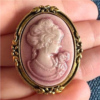 Antique Design 18K Overlay Cameo Brooch