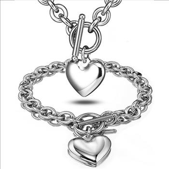 Designer Inspired 41.1 gram 18k Gold Overlay Necklace & Bracelet Set