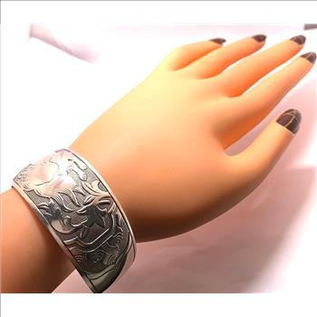 Vintage Inspired Tibetan Lion Cuff Bangle Bracelet