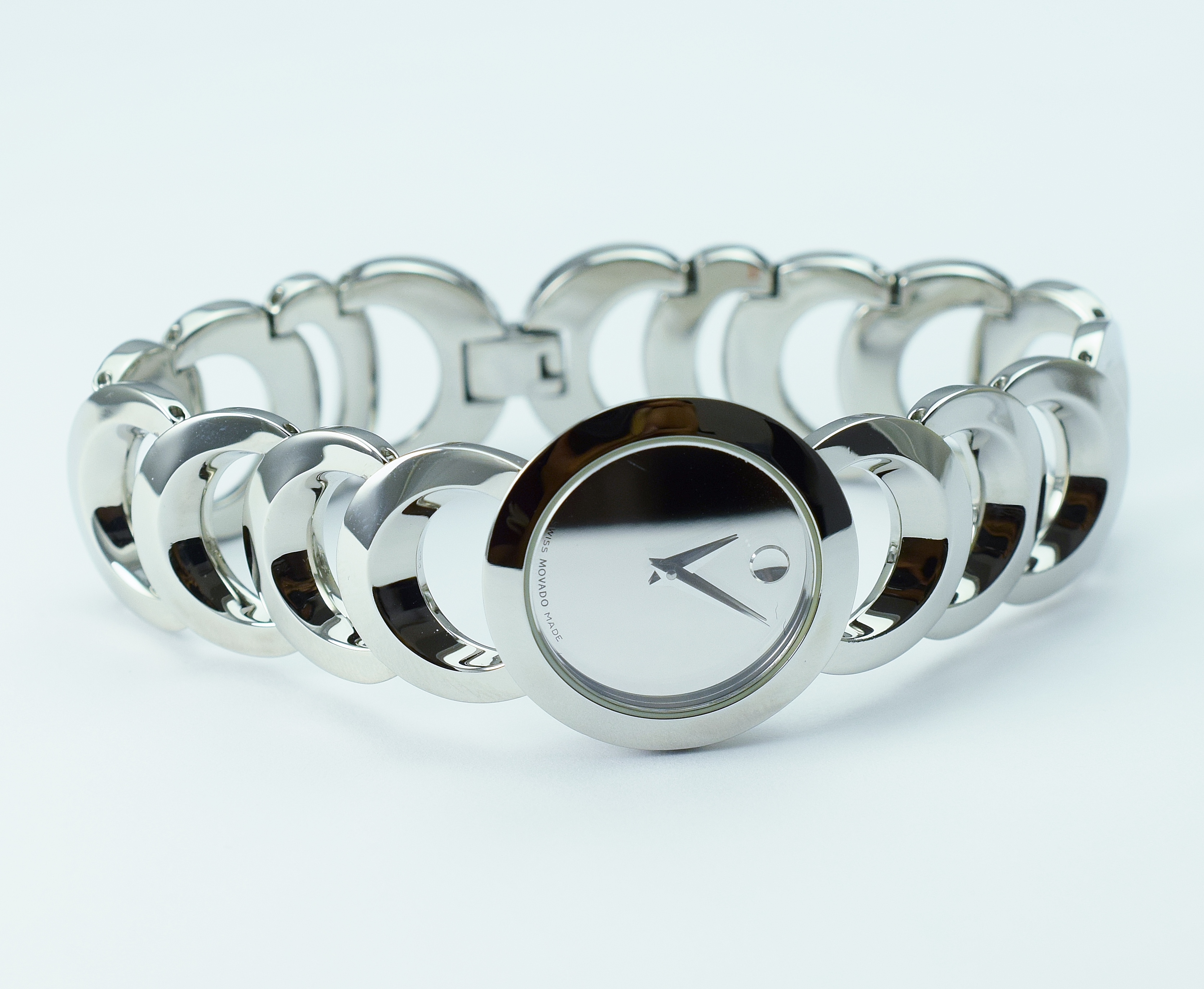 Movado Stainless Steel Mirror Dial Smooth Bezel Lady's Watch on Link ...