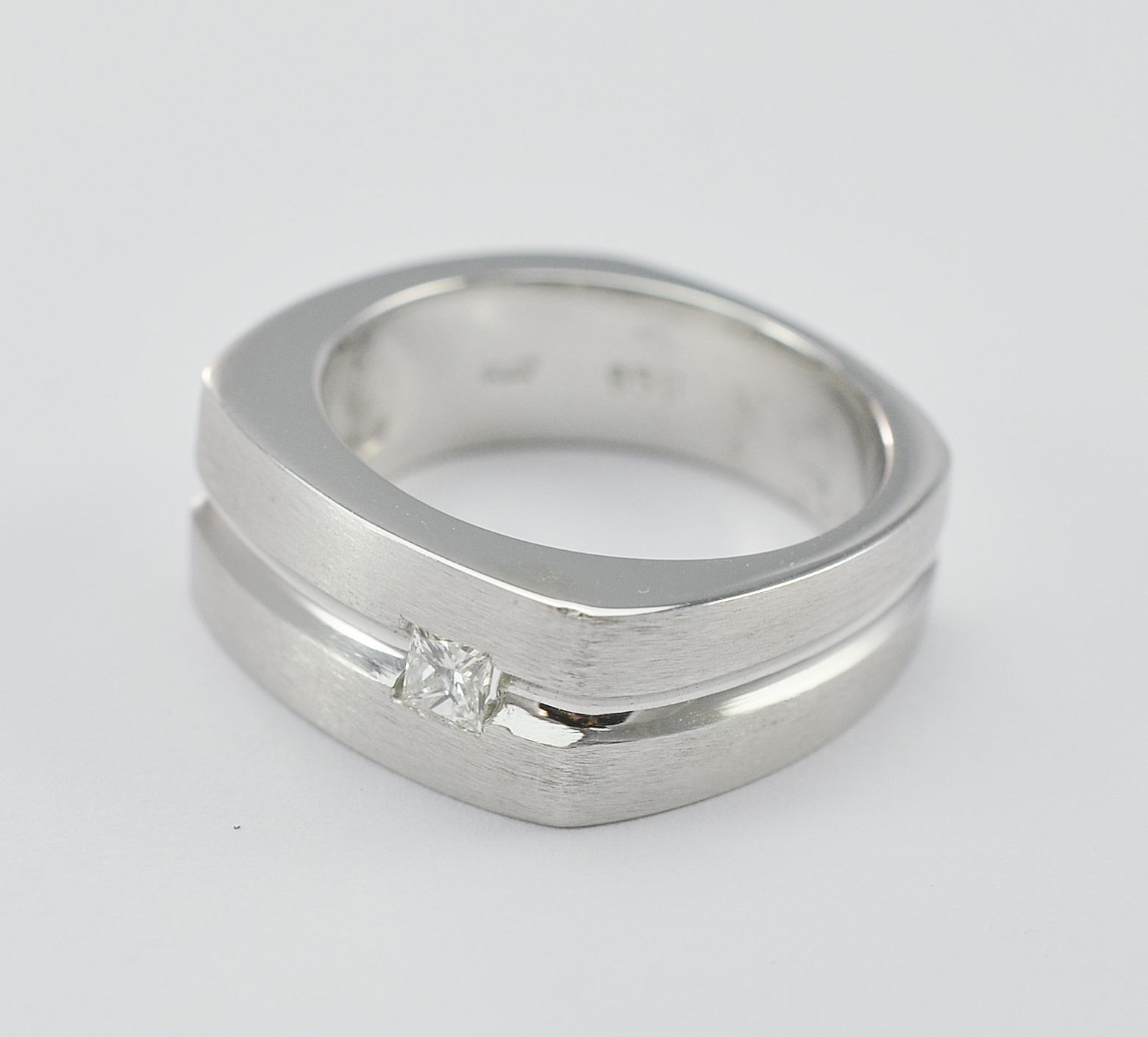 Platinum 22.95 Grams Princess Cut Diamond Heavy Ring | Property Room