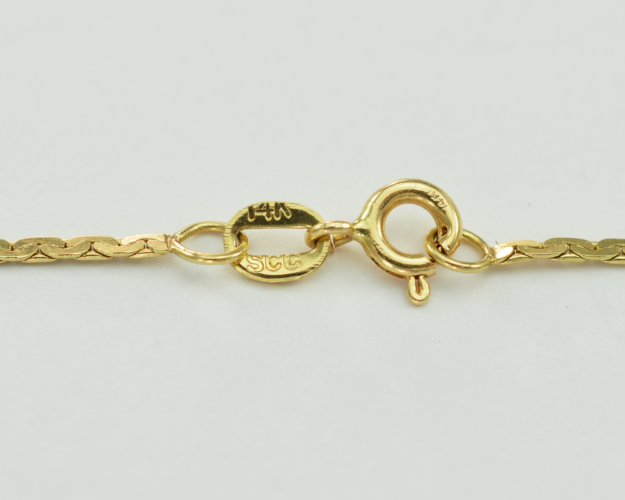 thumbnail image 2 of 9ct Solid Yellow Gold 4mm Flat Curb Chain Necklace – 16-24 Inch, Lobster Clasp, Hallmarked, UK Made 2 of 2