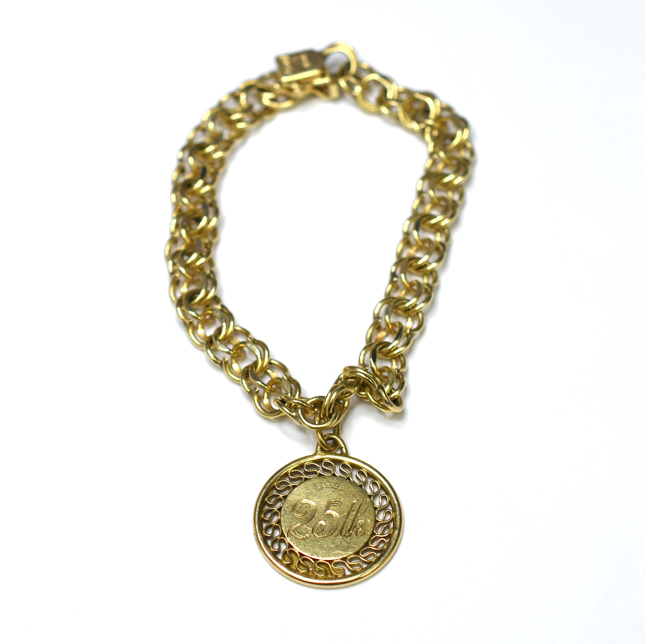 14K Yellow Gold 15.00 Grams Link Chain Bracelet With Circle "25" Charm