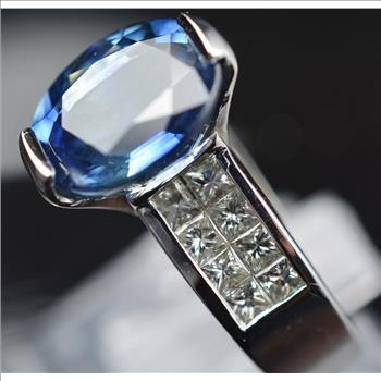 $11,653 Retail 6.42 Carats t.w. Diamond & Sapphire Invisible Set Ring 18K Gold 10 Grams