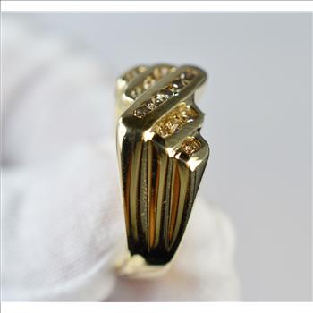 $2,000 Retail 18K Gold Channel Set Diamond Ring