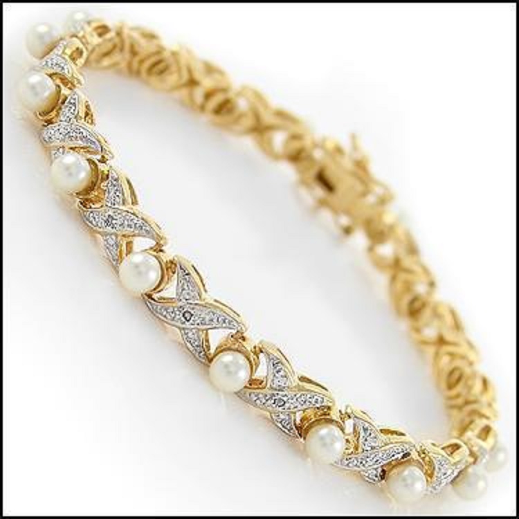 New 6.18 ctw Natural Pearl Diamond 18KGP Designer Bracelet MSRP $2,475!