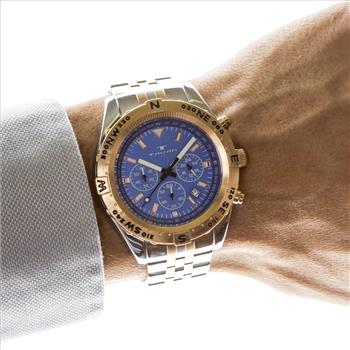 Men's quartz chronograph, 24 hour time, steel bracelet Watch