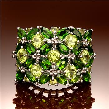5.92 CTTW Chrome Diopside & Peridot Ring ~ Size 6 in Sterling Silver 