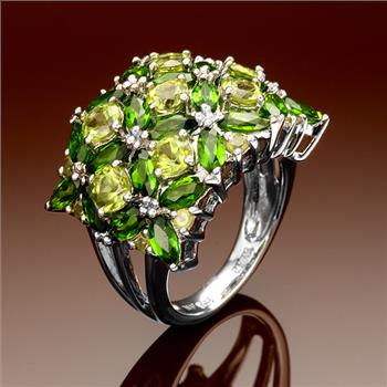 5.92 CTTW Chrome Diopside & Peridot Ring ~ Size 6 in Sterling Silver 