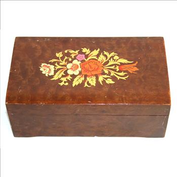 Beautiful Vintage Antique Jewelry Chest / Box Circa 1970´s