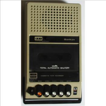 Vintage Sankyo Cassette Tape Recorder Circa 1972 Made In Japan