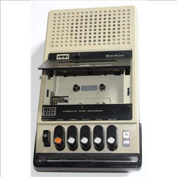 Vintage Sankyo Cassette Tape Recorder Circa 1972 Made In Japan