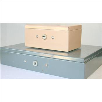 Vintage Collectible Steelmaster Metal Cash Box/ Storage Box/ Toll Box Heavy Duty Metal Set of Two  Circa 1980´s