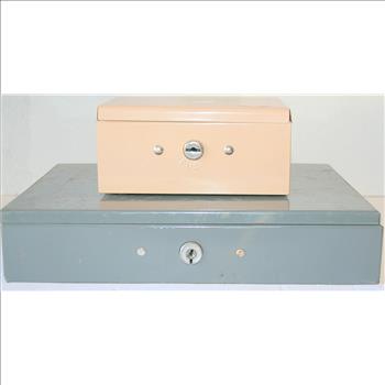 Vintage Collectible Steelmaster Metal Cash Box/ Storage Box/ Toll Box Heavy Duty Metal Set of Two  Circa 1980´s