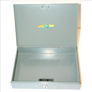 Vintage Collectible Steelmaster Metal Cash Box/ Storage Box/ Toll Box Heavy Duty Metal Set of Two  Circa 1980´s