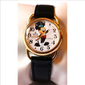Collectible Classic Lorus Quartz Mickey Mouse Disney Watch