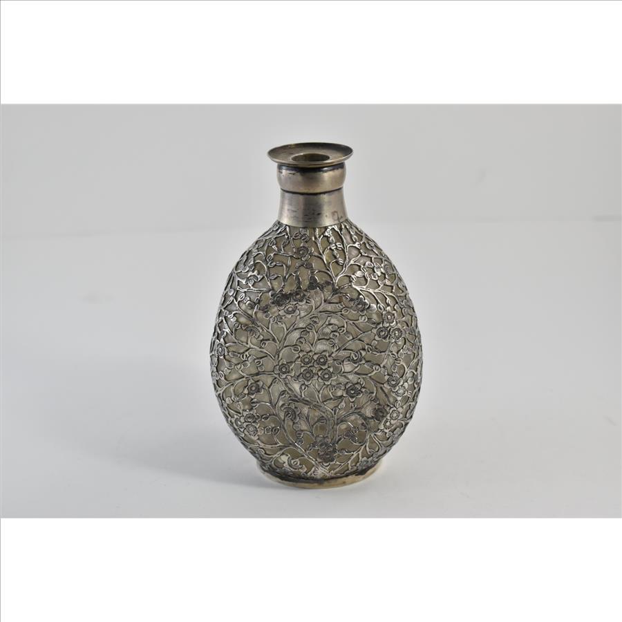 Sterling Silver 1940's Flower Three of Life Filigree Pinch Bottle
