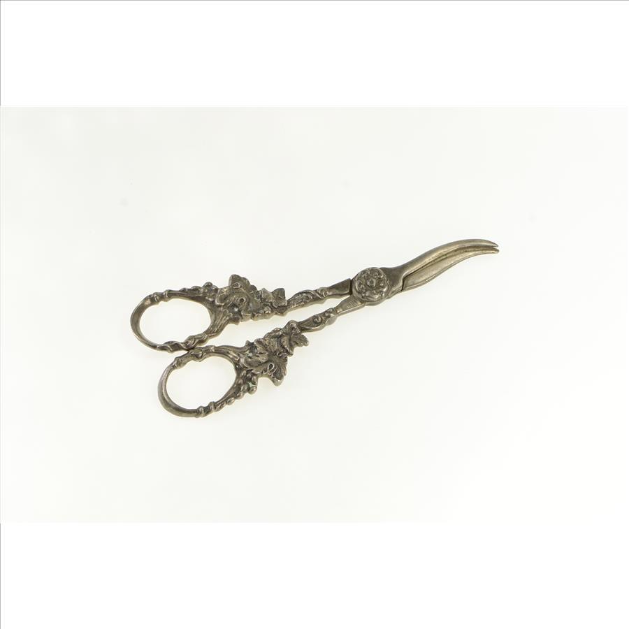 Sterling Silver Oak Leaf Vine Baroque Grape Shears Scissors