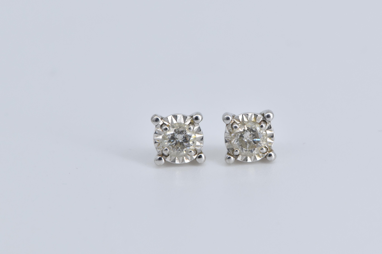 10K 0.40 Ctw Diamond Solitaire Classic Stud White Gold Earrings