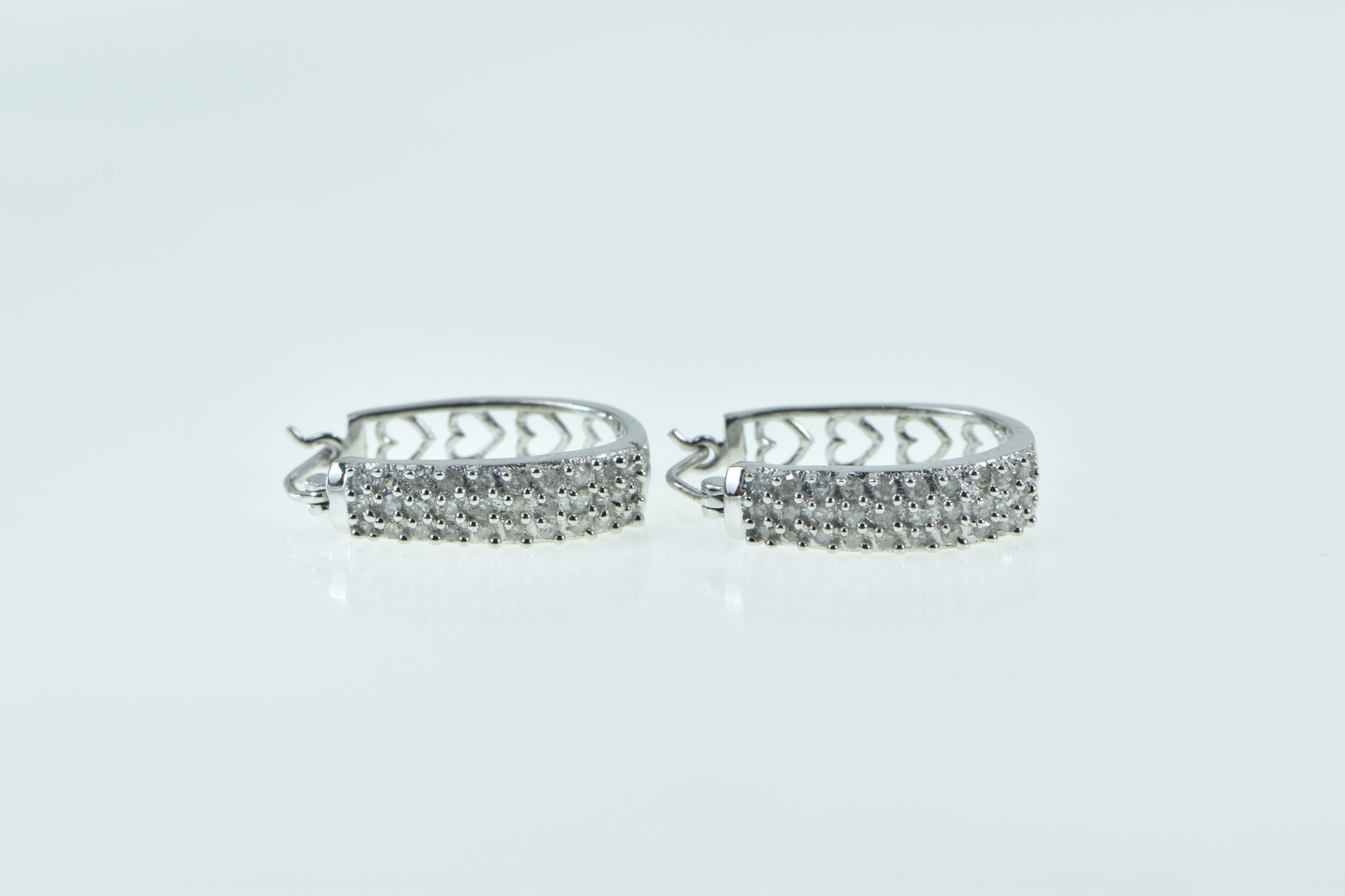 10K 0.50 Ctw Diamond Pave Diamond Hoop White Gold Earrings