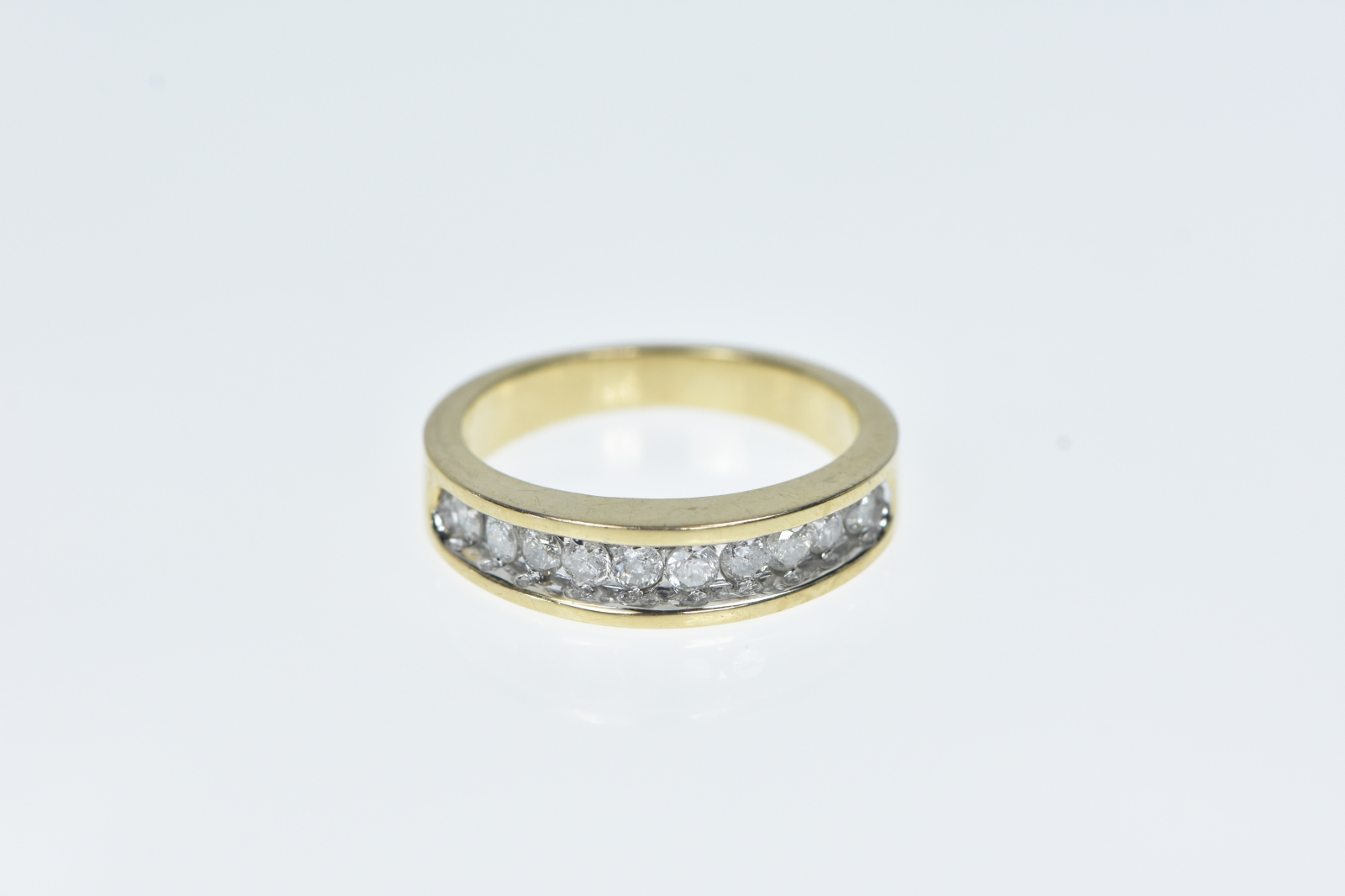 10K 0.60 Ctw Diamond Classic Wedding Band Yellow Gold Ring, Size 7.25
