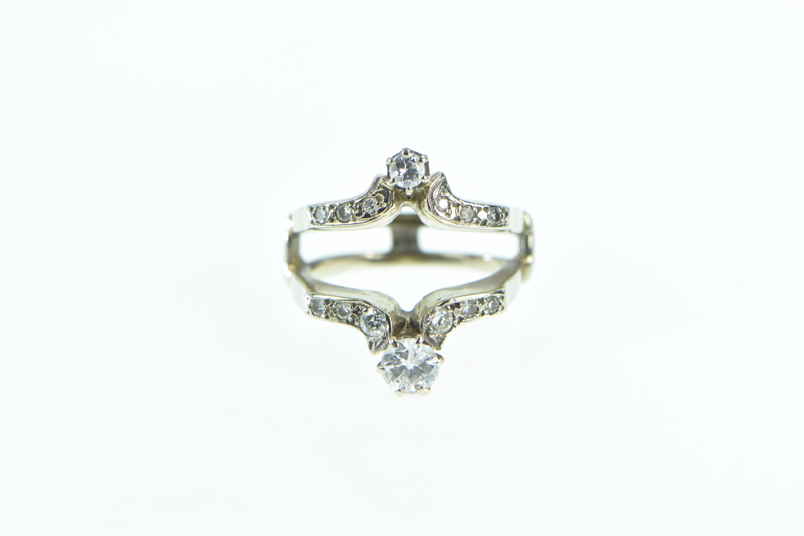 10K 0.65 Ctw Diamond Wrap Wedding Band White Gold Ring, Size 6.25