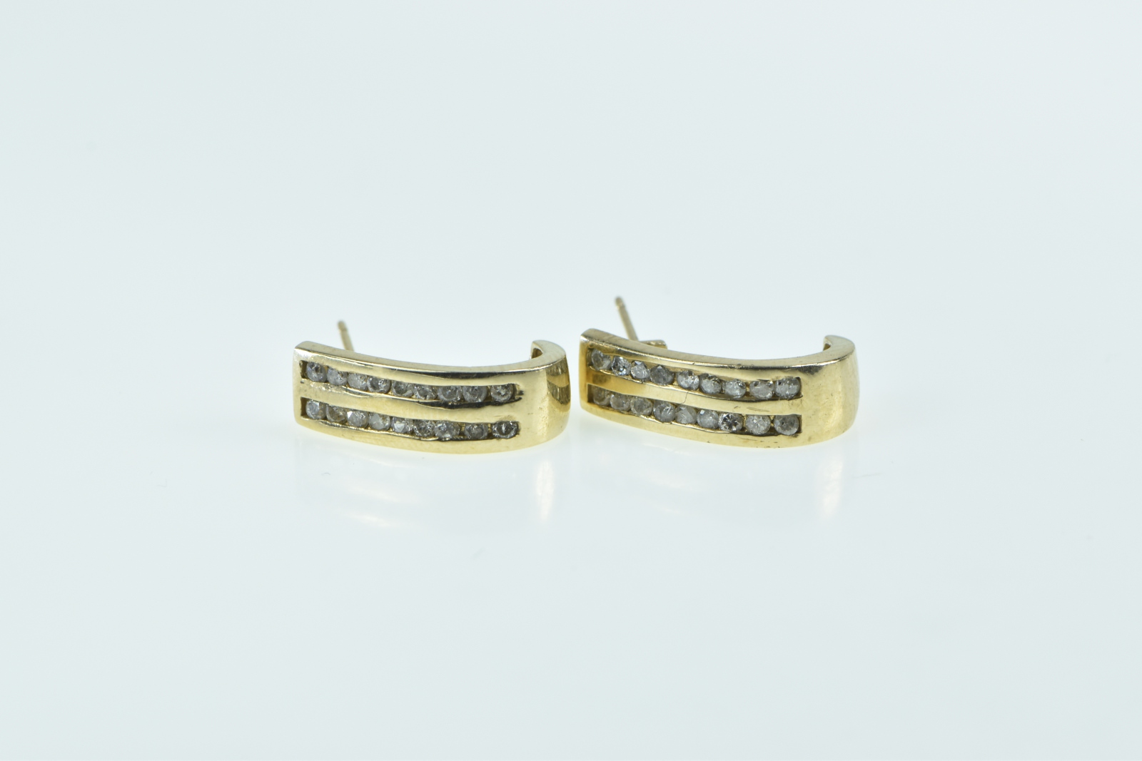 10K 0.90 Ctw Diamond Curved Bar Semi Hoop Yellow Gold Earrings