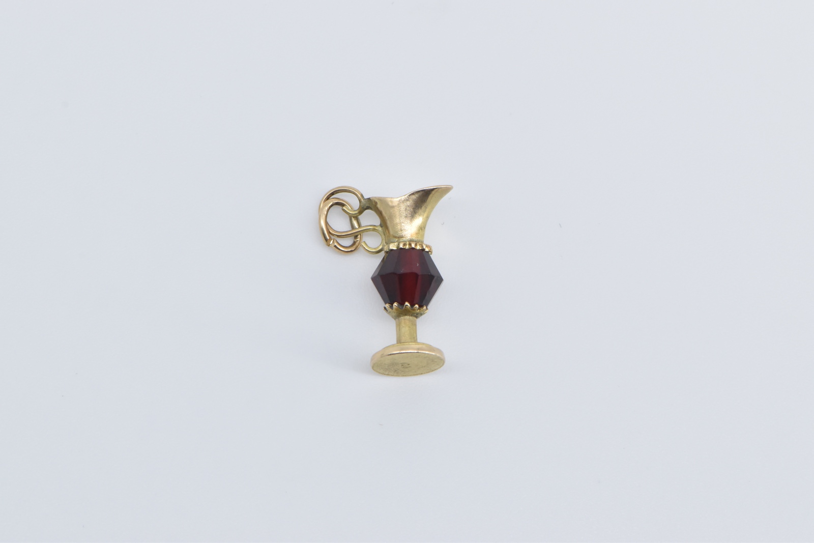 10K 3D Vase Pitcher Carafe Sim. Garnet Yellow Gold Charm/Pendant