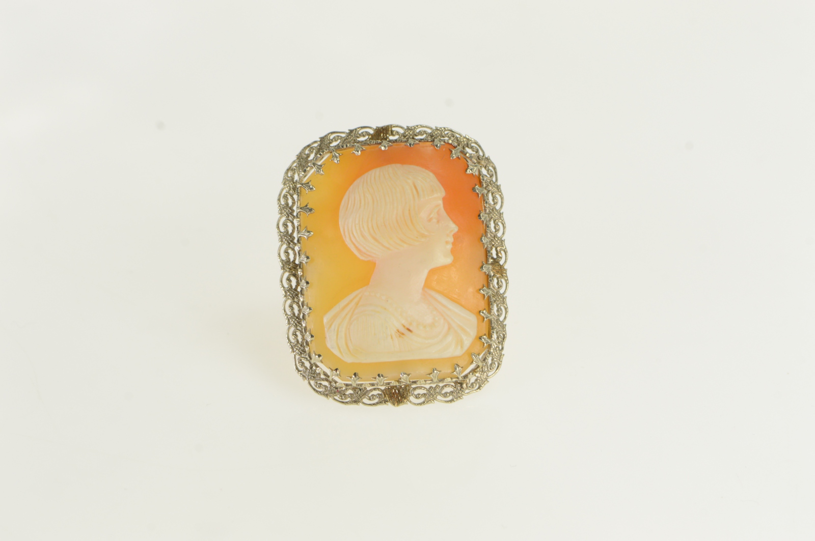 10K Art Deco Filigree Carved Shell Cameo White Gold Pin/Brooch