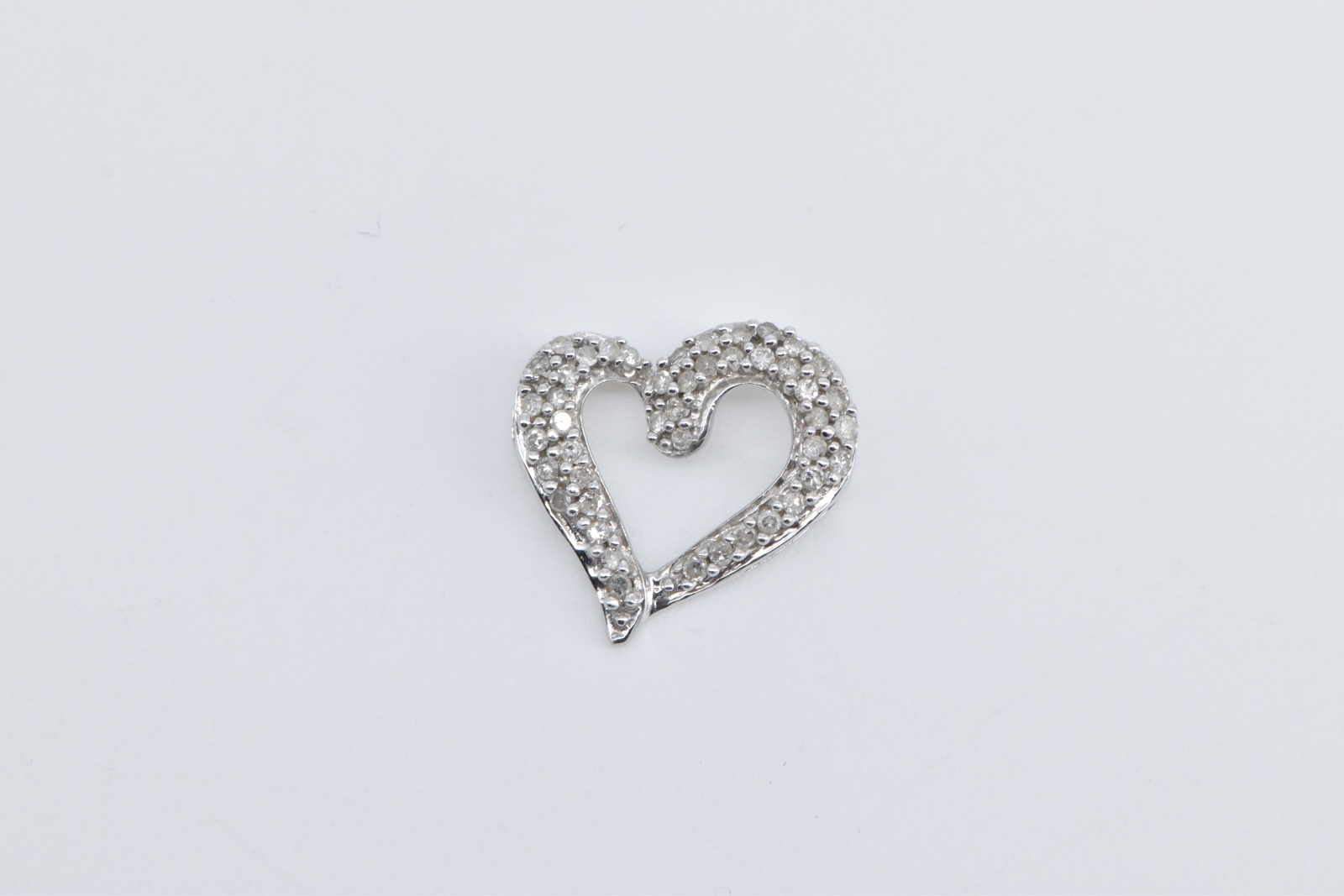 10K Diamond Heart Love Symbol Statement White Gold Pendant