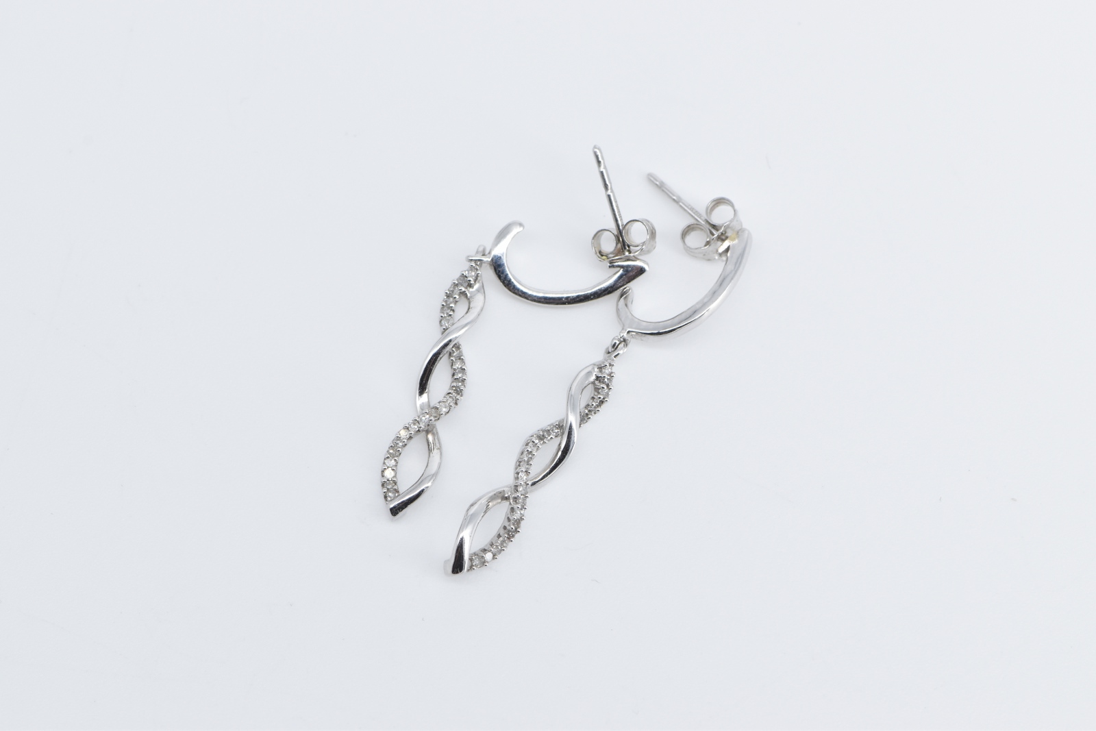 10K Diamond Twist Spiral Dangle Fashion White Gold Earrings
