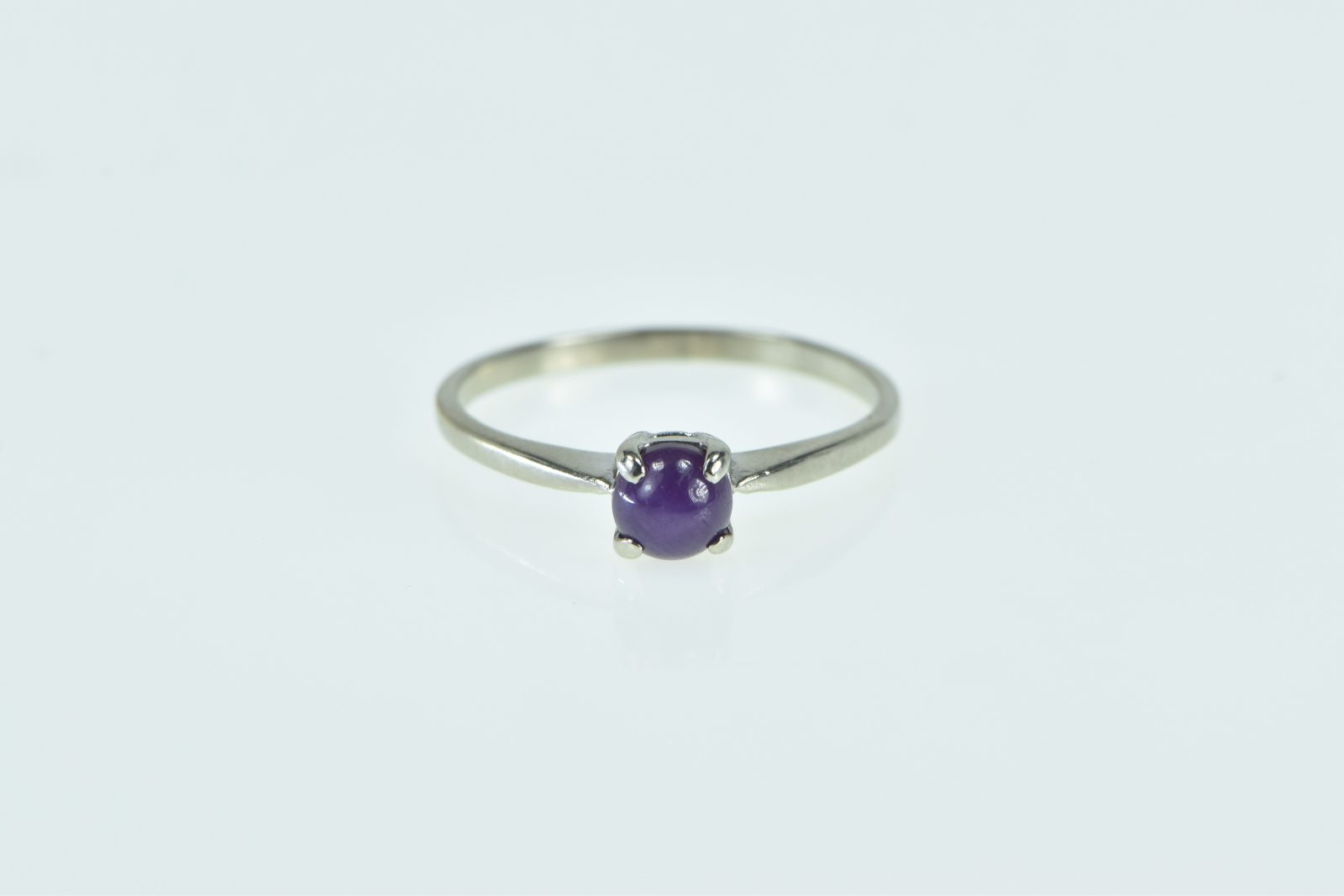 10K Natural Ruby Cabochon Vintage Statement White Gold Ring, Size 6.75