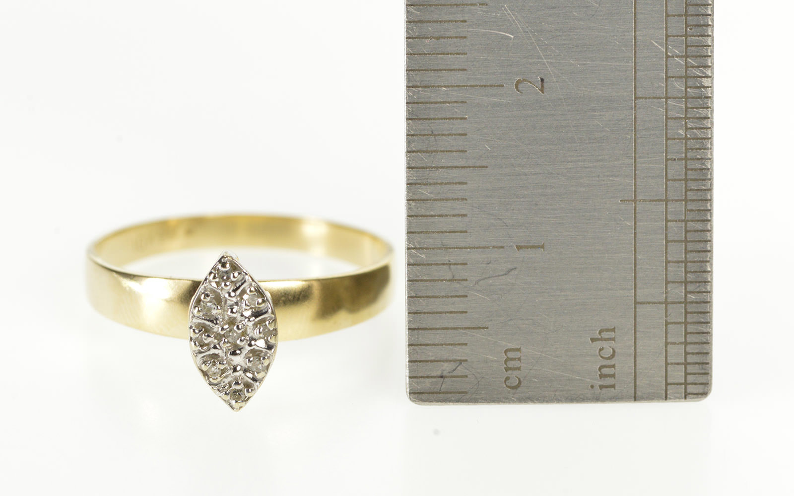10K Pointed Oval Diamond Cluster Retro Engagement Yellow Gold Ring