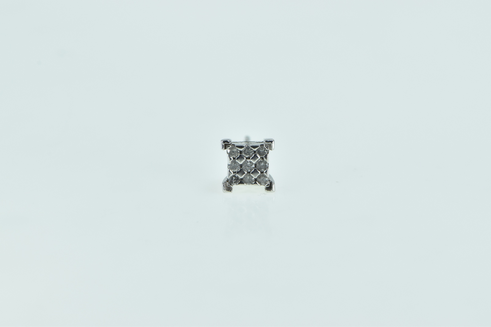 10K Single Squared Diamond Vintage Stud White Gold Earring