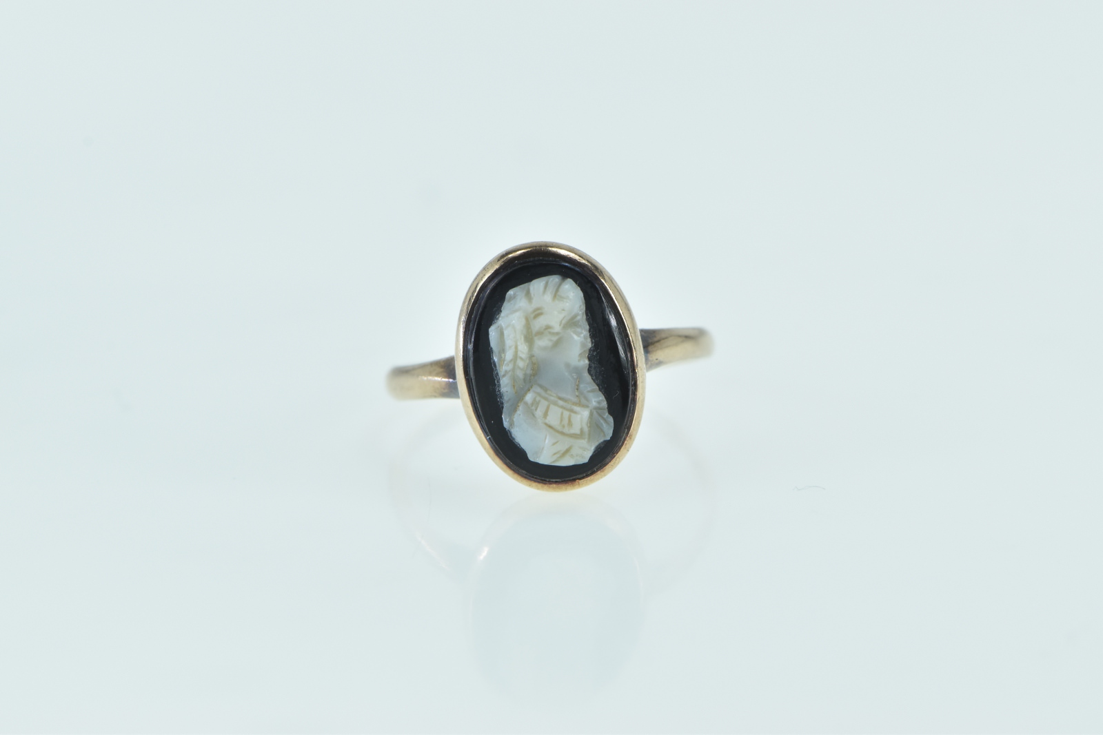 10K Victorian Onyx Cameo Ornate Carved Lady Yellow Gold Ring, Size 6