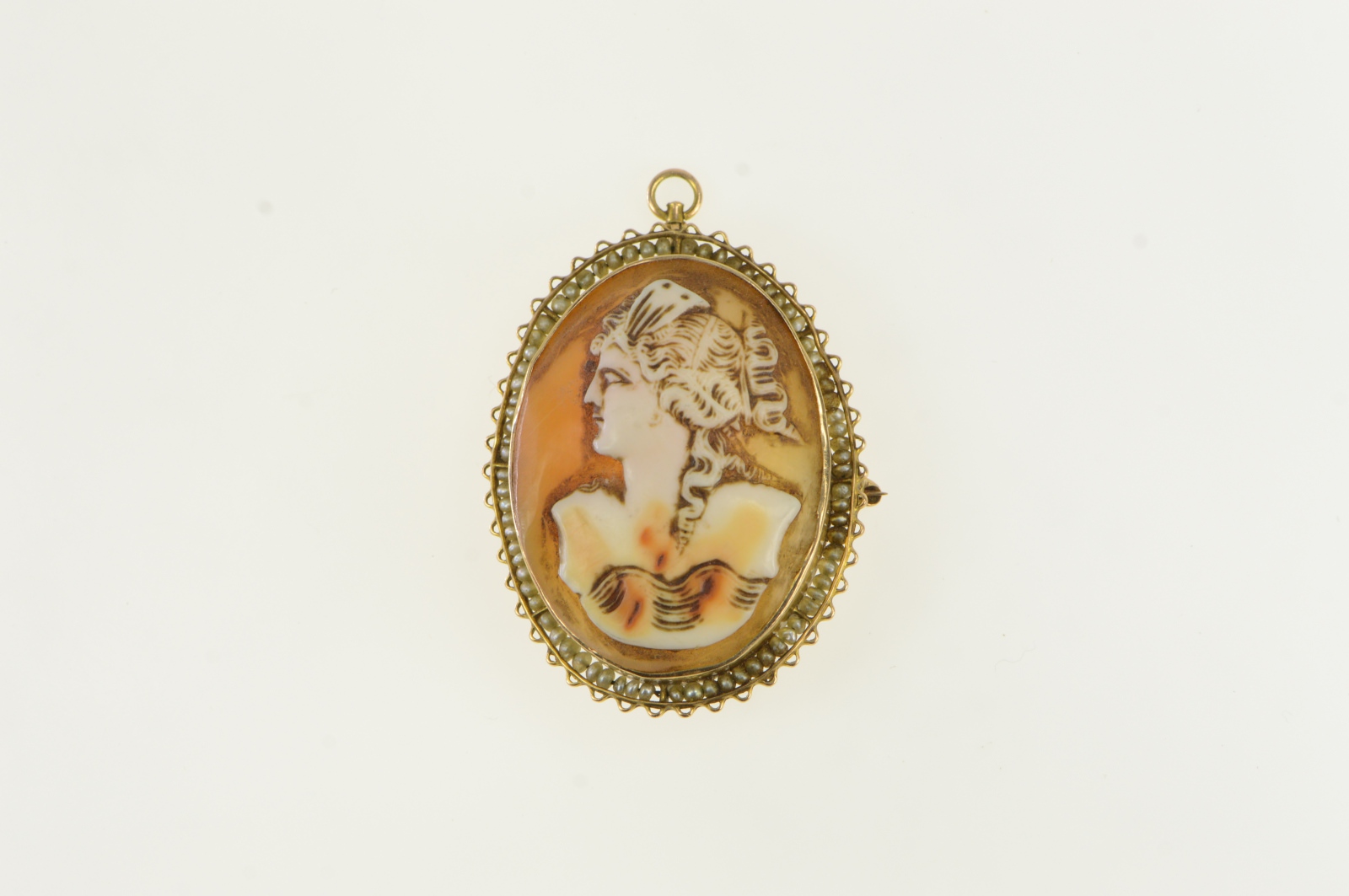 10K Vintage Coral Cameo Seed Pearl Yellow Gold Pendant/Pin