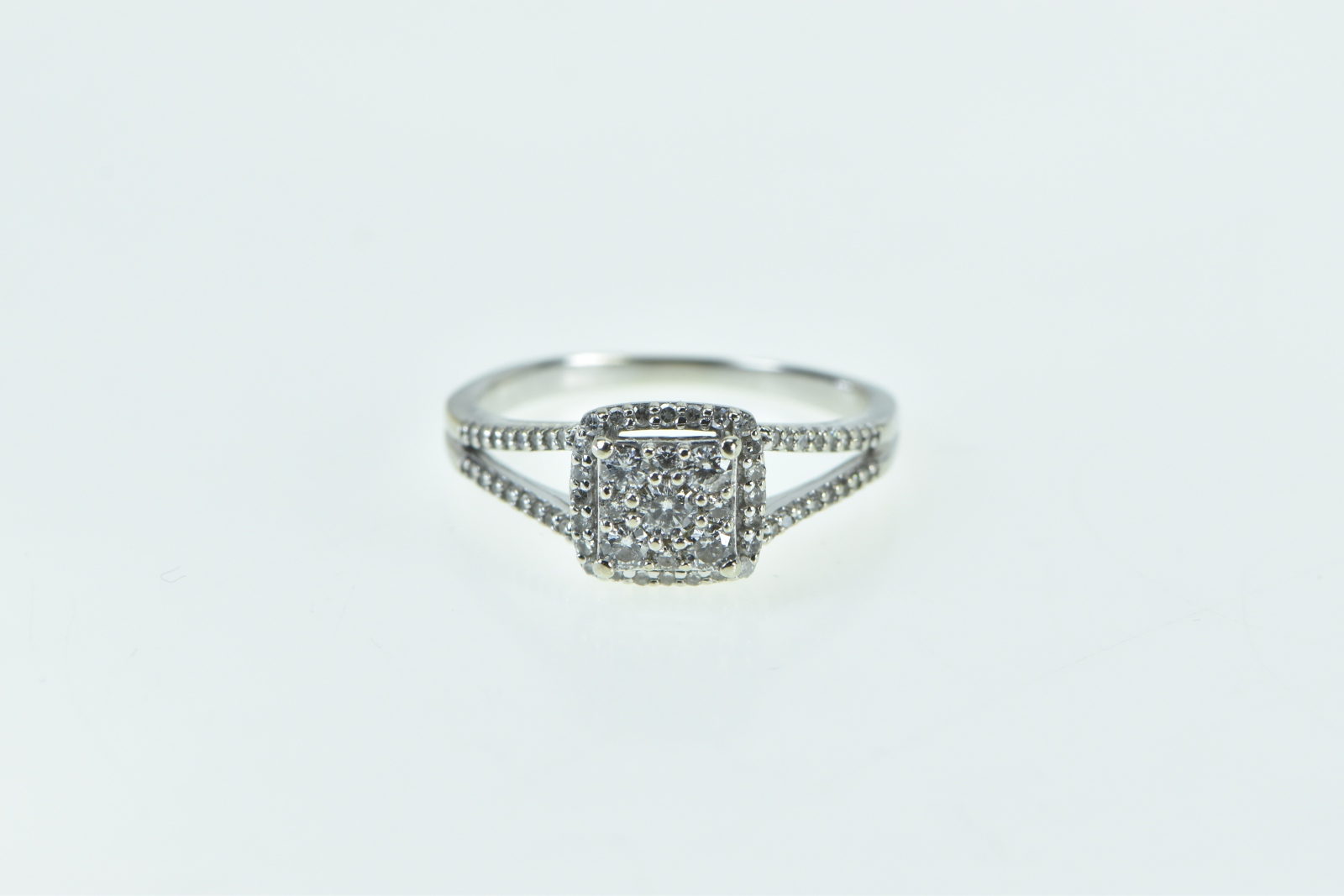 10K Vintage Diamond Cluster Halo Engagement White Gold Ring, Size 6.75