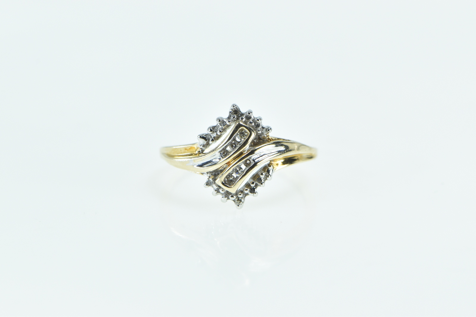 10K Vintage Diamond Wavy Freeform Bypass Fashion Yellow Gold Ring, Size 7
