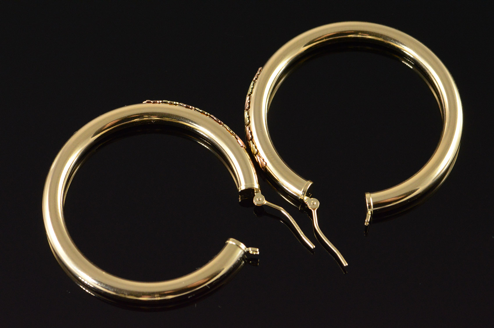 12k 4 1g Black Hills Gold Accented Large Hollow Hoop Yellow 12k 4 1g Black Hills Gold Accented Large Hollow Hoop Yellow Earrings