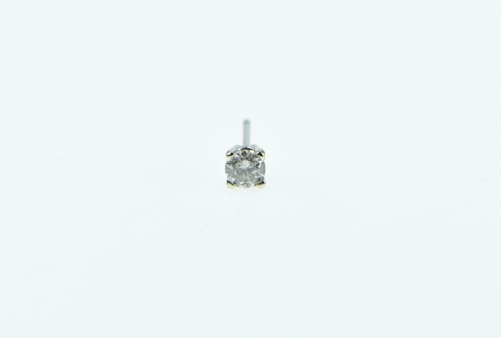 14K 0.17 Ct Round Diamond Solitaire Single Stud White Gold Earring