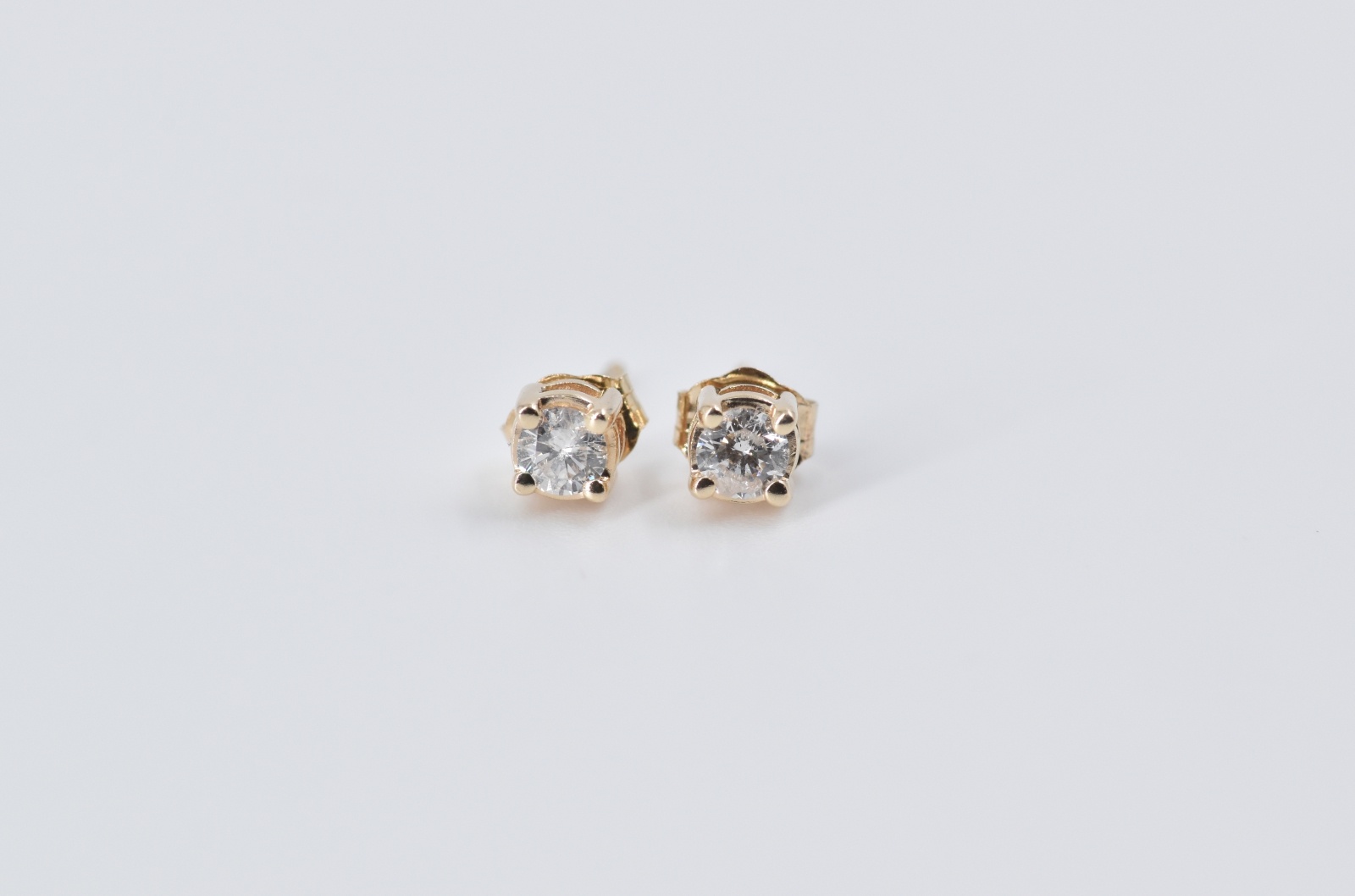 14K 0.25 Ctw Natural Diamond Solitaire Stud Yellow Gold Earrings
