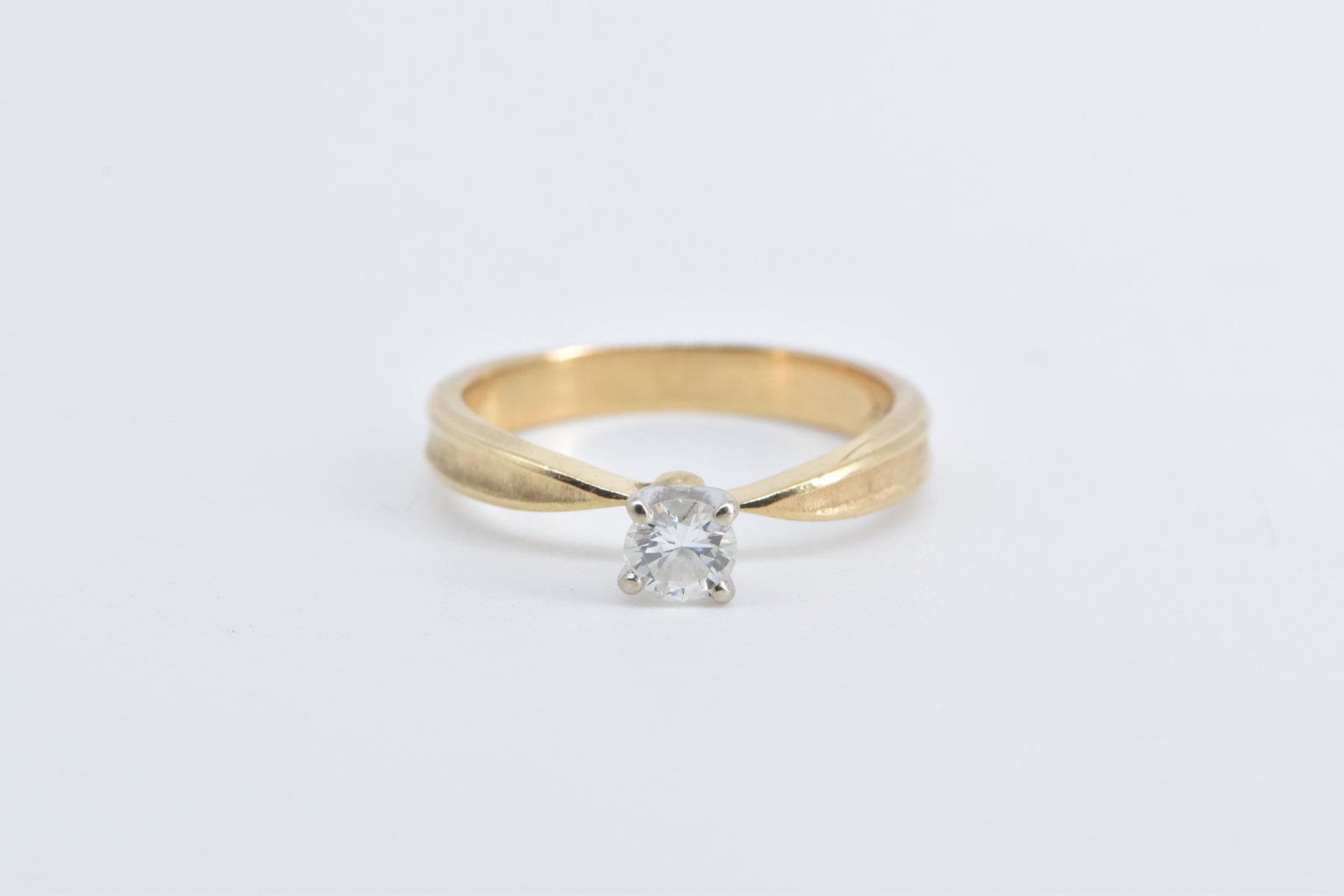14K 0.27 Ct Diamond Solitaire Vintage Engagement Yellow Gold Ring, Size 6.5