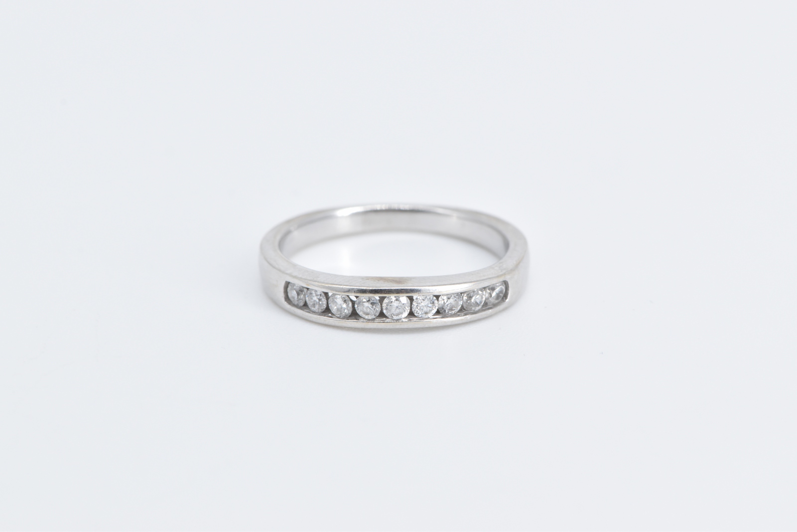 14K 0.27 Ctw Diamond Classic Wedding Band White Gold Ring, Size 5.75