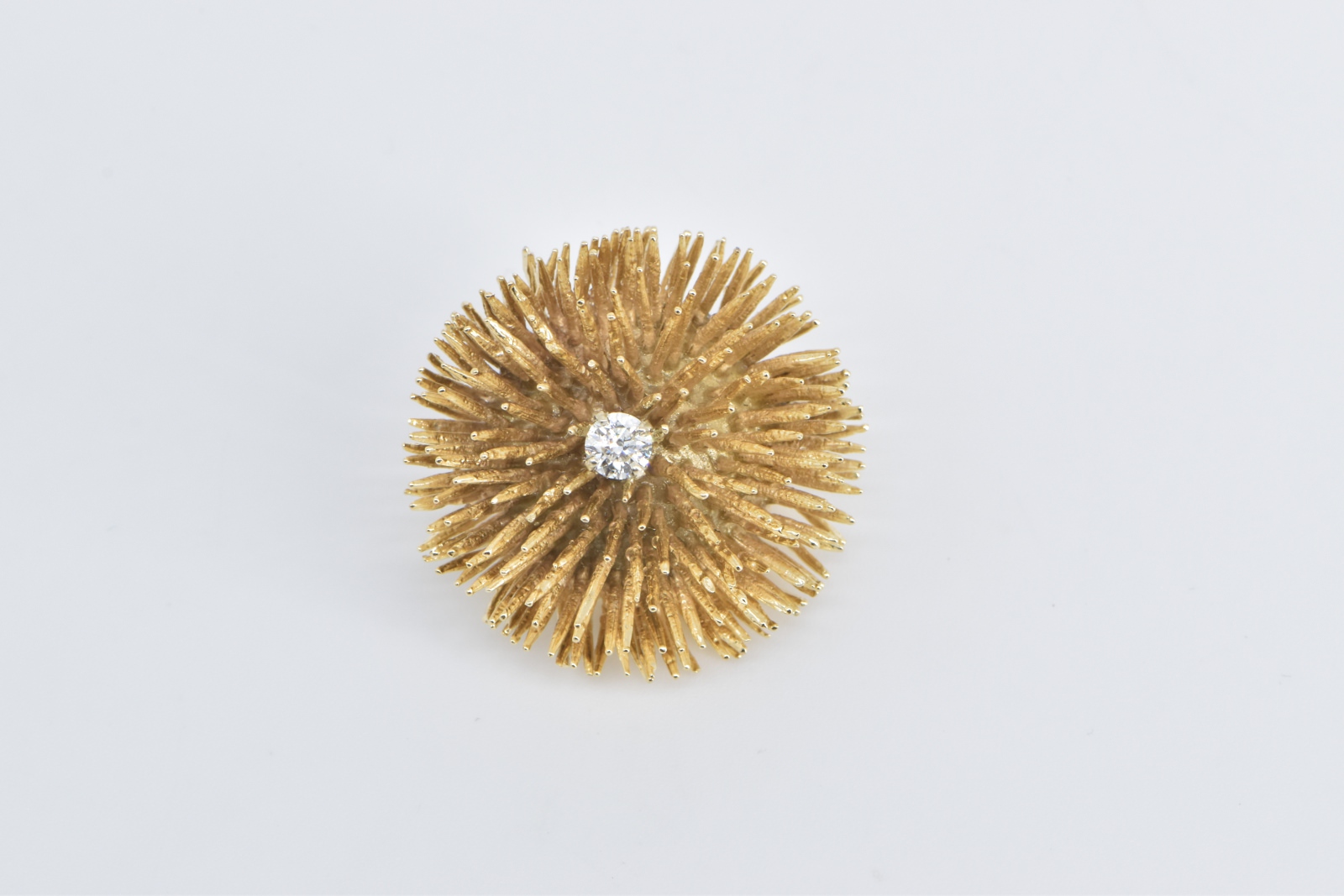 14K 0.30 Ct Diamond Solitaire Sea Urchin Pom Ball Yellow Gold Pin/Brooch