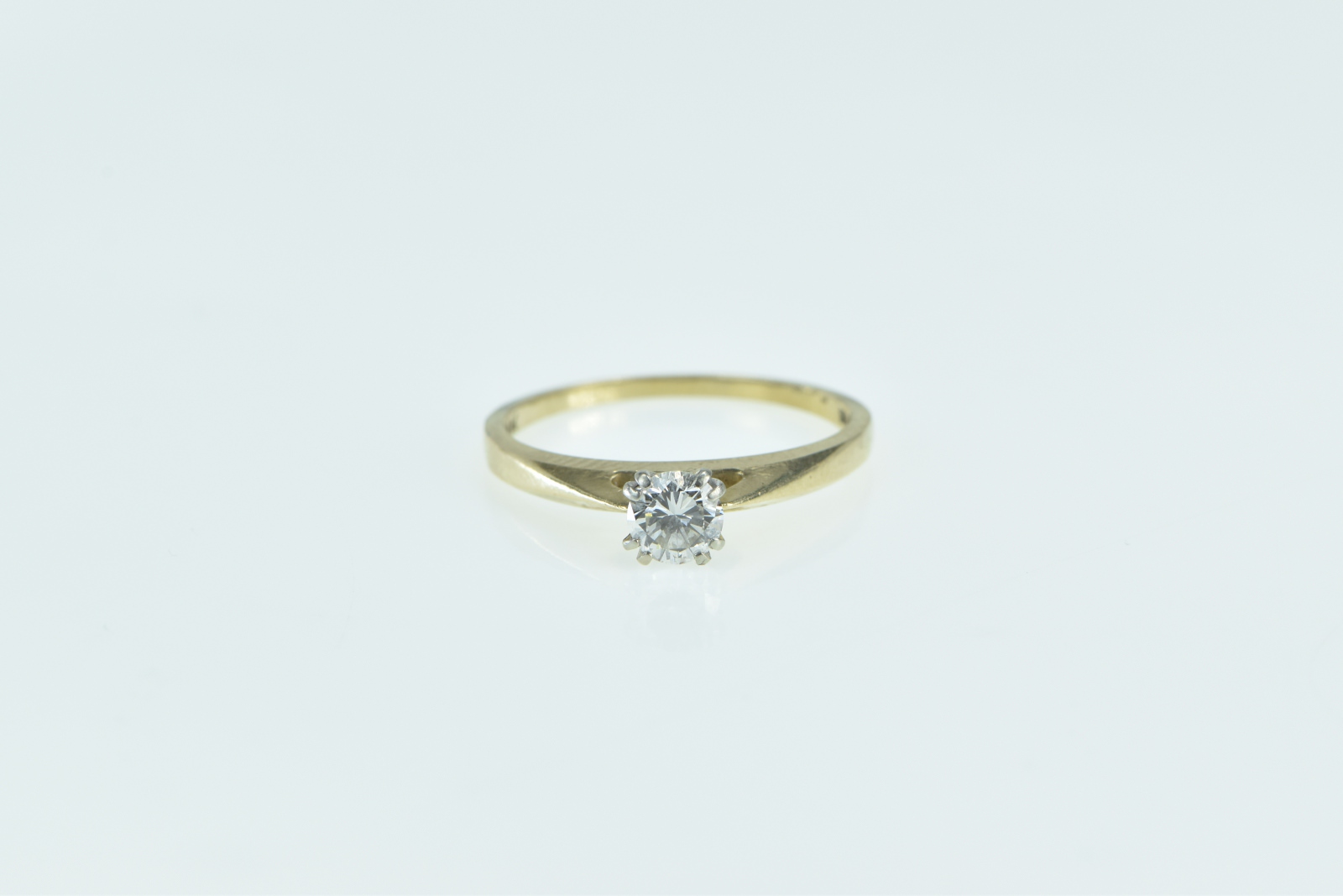 14K 0.35 Ct Diamond Solitaire Classic Engagement Yellow Gold Ring, Size 6.25