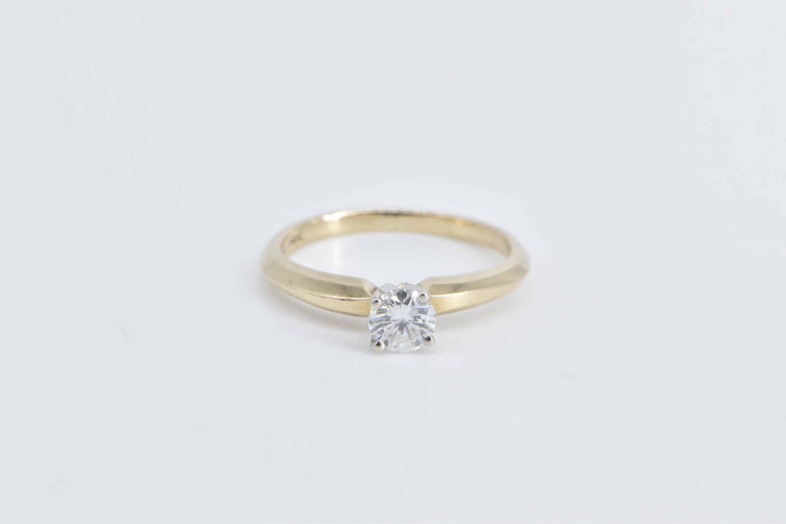14K 0.38 Ct Diamond Solitaire Classic Engagement Yellow Gold Ring, Size 5.5