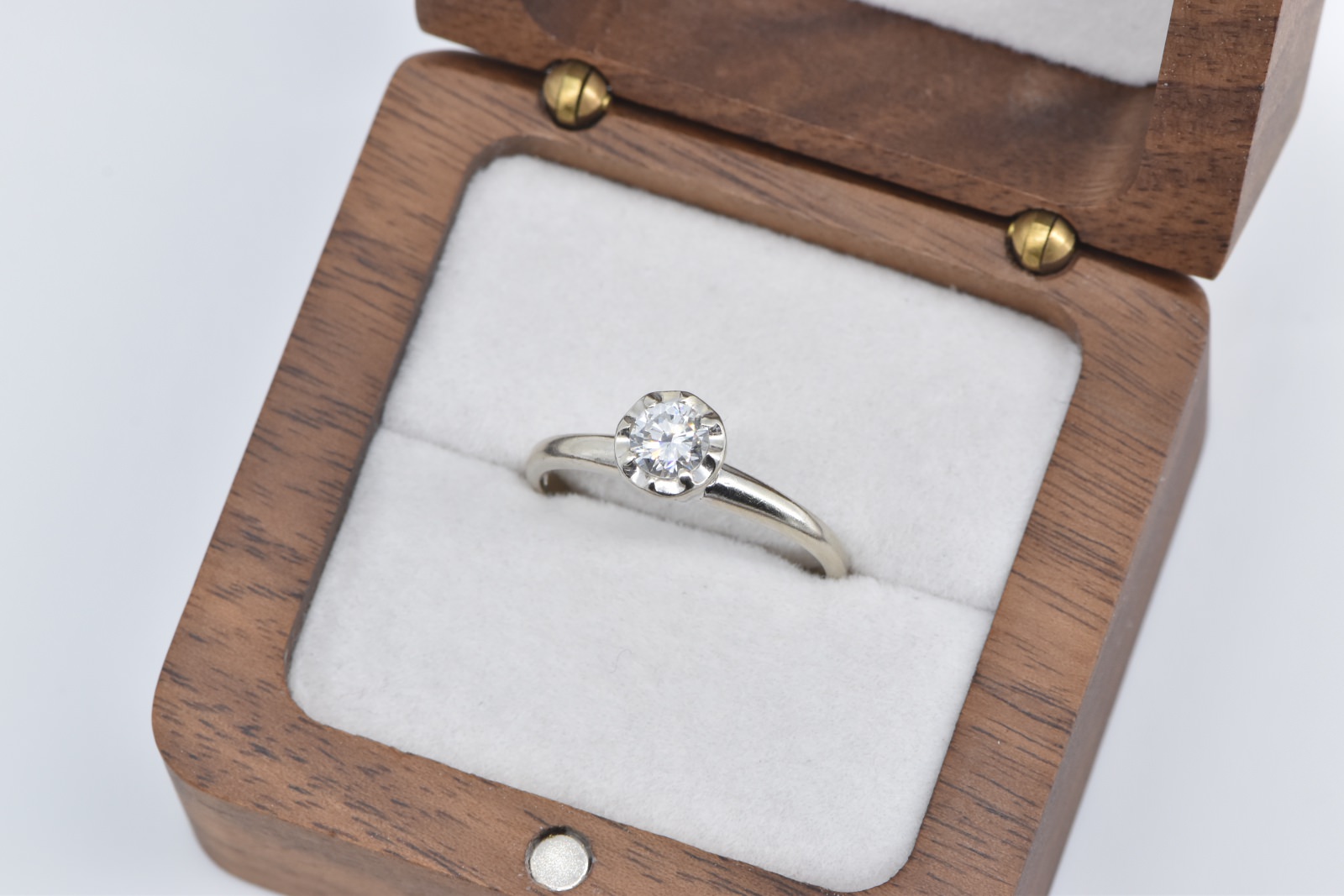 14K 0.45 Ct Natural Diamond Vintage Engagement White Gold Ring, Size 9.25