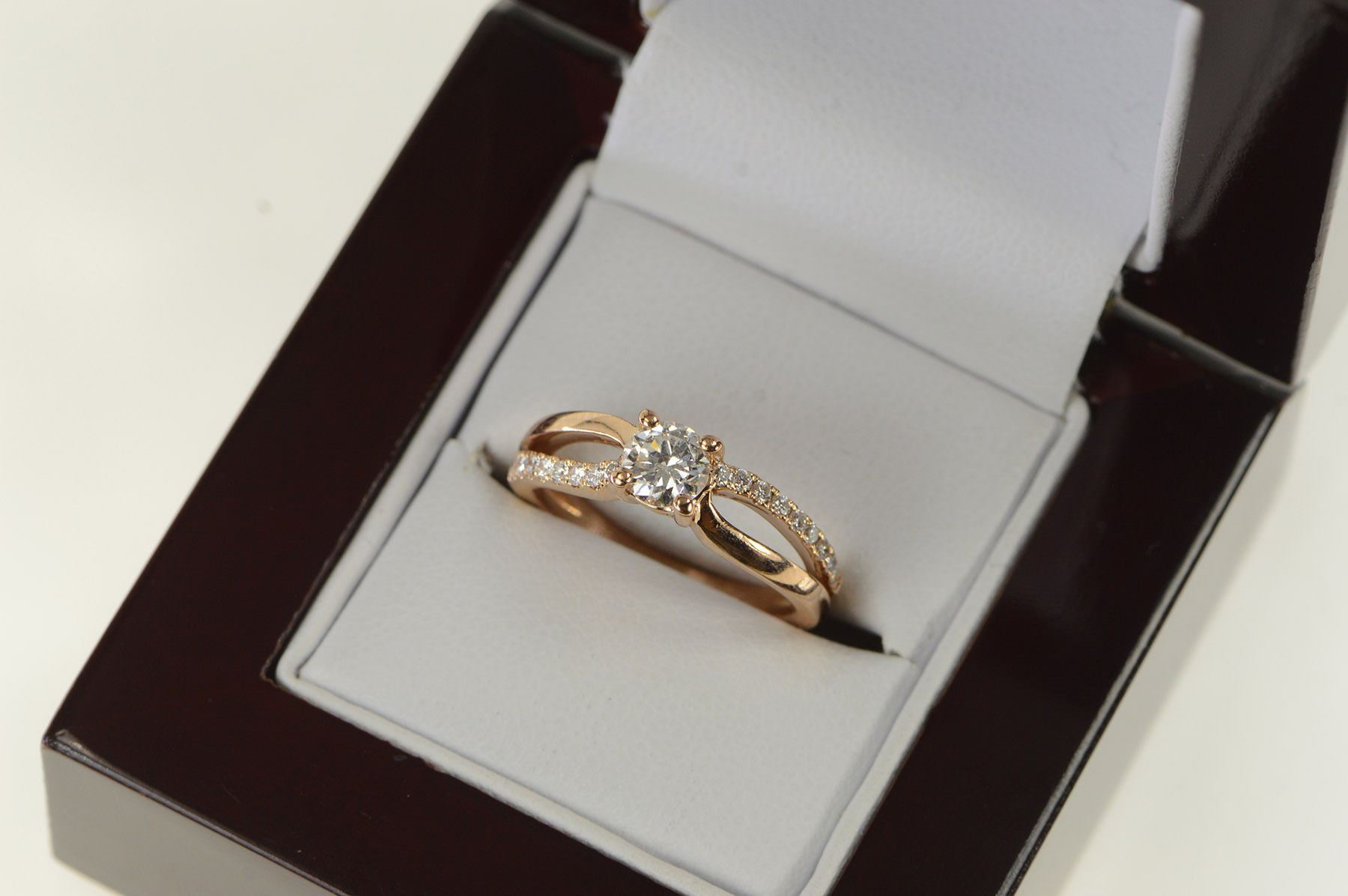 14K 0.60 Ctw Diamond Classic Engagement Rose Gold Ring, Size 5.5