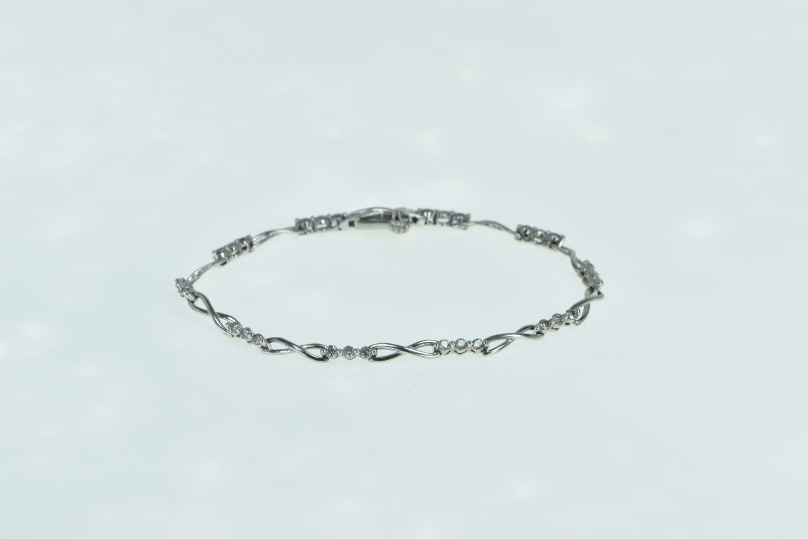 14K 0.90 Ctw Diamond Infinity Link Chain Tennis White Gold Bracelet 7"