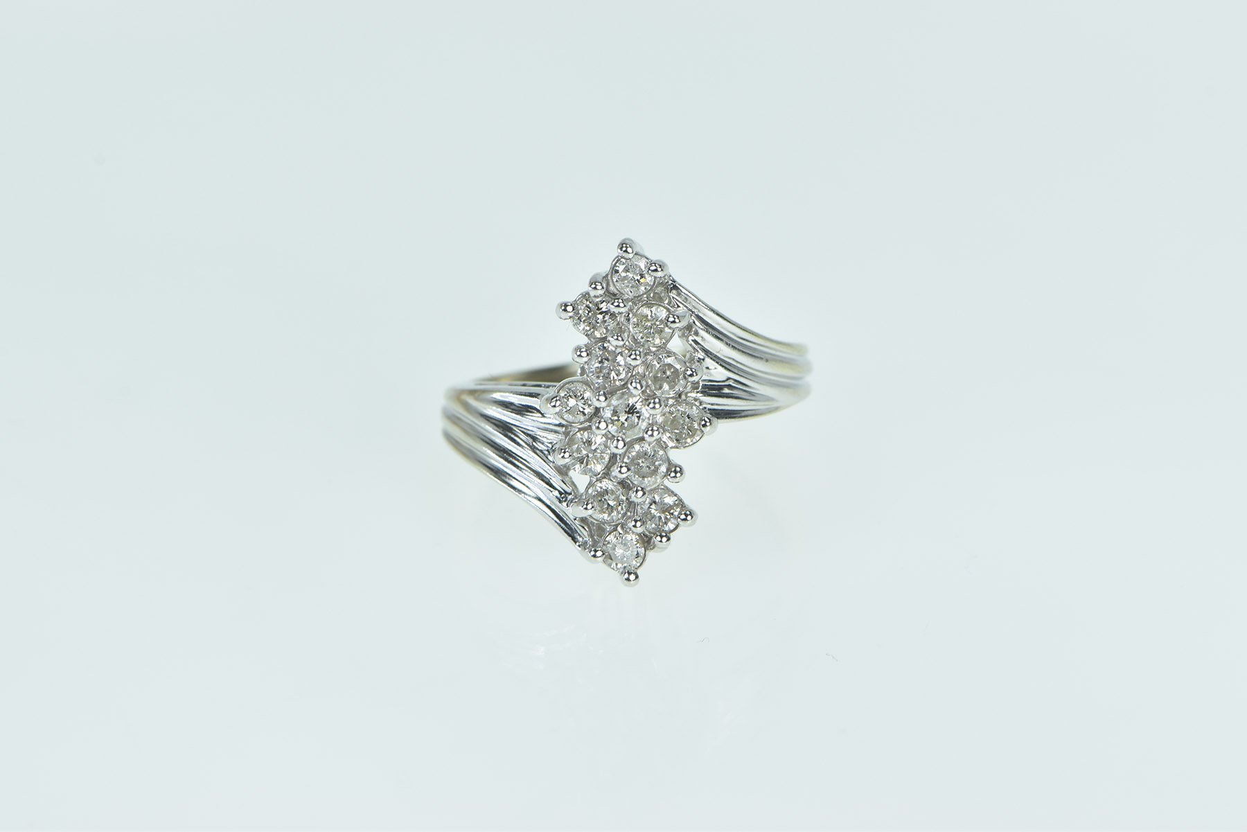 14K 1.00 Ctw Diamond Freeform Cluster Bypass White Gold Ring, Size 3.75